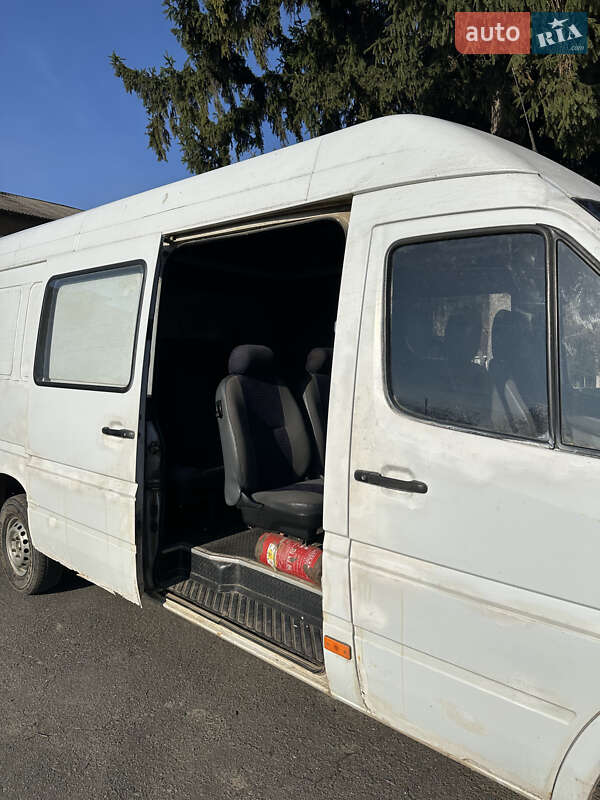 Грузопассажирский фургон Mercedes-Benz Sprinter 2003 в Виннице фото 34 Грузопассажирский фургон Mercedes-Benz Sprinter 2003 в Виннице