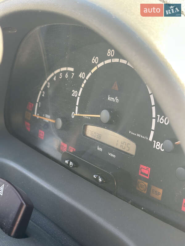 Грузопассажирский фургон Mercedes-Benz Sprinter 2003 в Виннице фото 60 Грузопассажирский фургон Mercedes-Benz Sprinter 2003 в Виннице