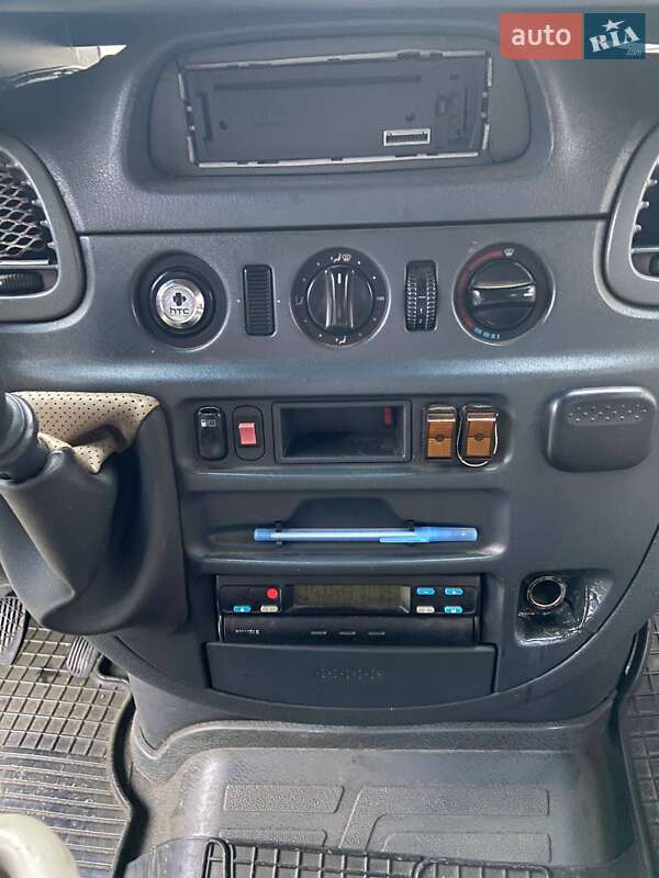 Микроавтобус Mercedes-Benz Sprinter 2003 в Черновцах фото 14 Микроавтобус Mercedes-Benz Sprinter 2003 в Черновцах