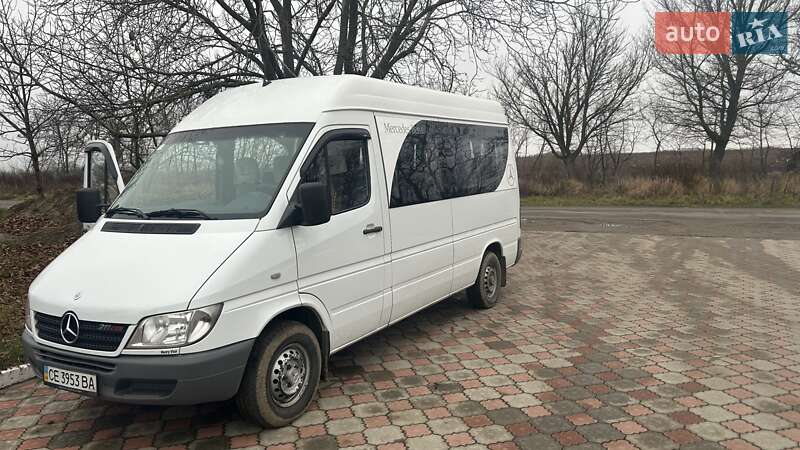Седан Mercedes-Benz Sprinter 2006 в Черновцах
