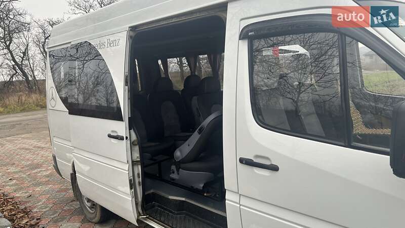 Седан Mercedes-Benz Sprinter 2006 в Черновцах