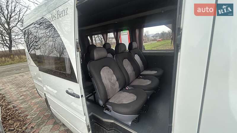 Седан Mercedes-Benz Sprinter 2006 в Черновцах