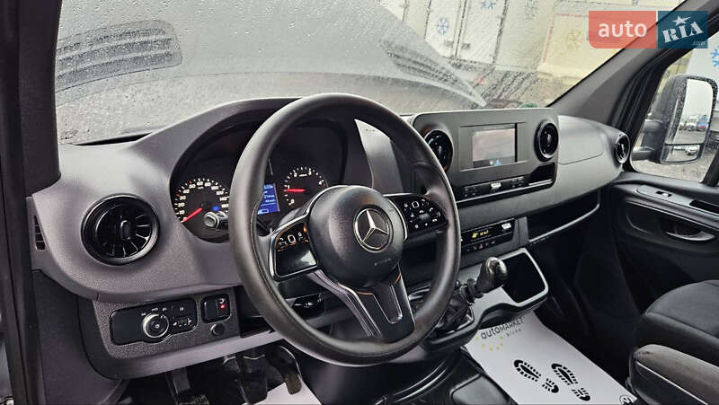 Грузовой фургон Mercedes-Benz Sprinter 2022 в Ровно