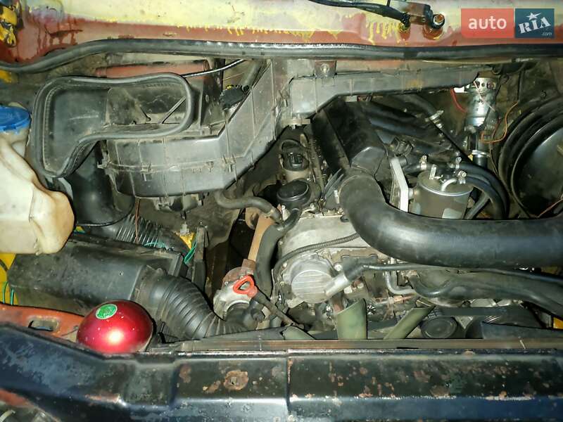 Грузовой фургон Mercedes-Benz Sprinter 2003 в Буче