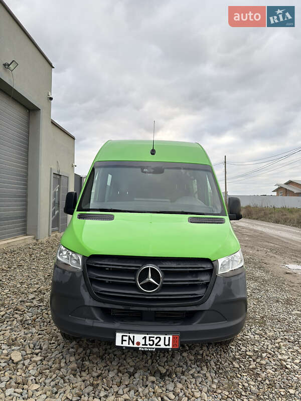 Вантажний фургон Mercedes-Benz Sprinter 2019 в Чернівцях