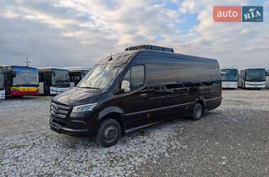 Туристический / Междугородний автобус Mercedes-Benz Sprinter 2021 в Ровно