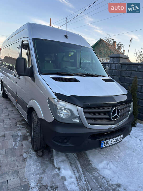 Мінівен Mercedes-Benz Sprinter 2017 в Березному