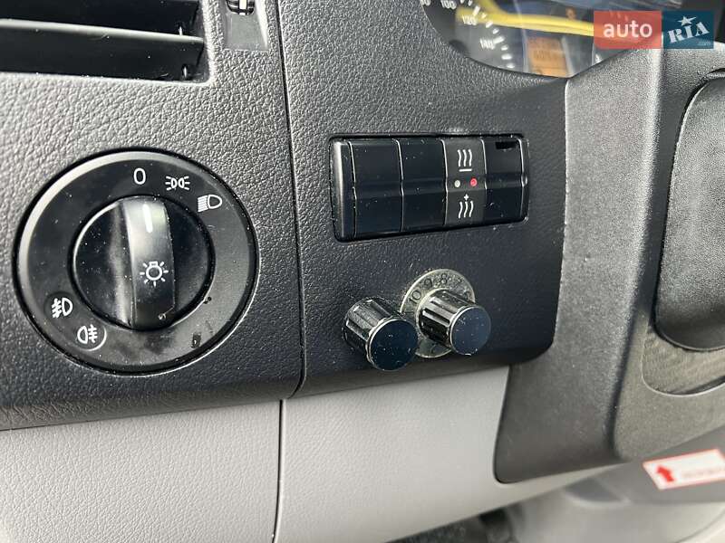 Туристичний / Міжміський автобус Mercedes-Benz Sprinter 2013 в Хотині фото 21 Туристичний / Міжміський автобус Mercedes-Benz Sprinter 2013 в Хотині