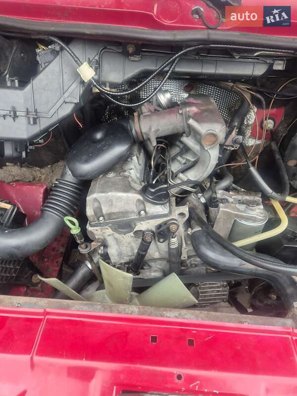 Грузовой фургон Mercedes-Benz Sprinter 1998 в Луцке