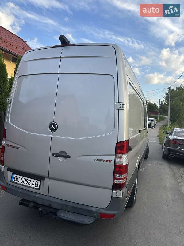 Вантажопасажирський фургон Mercedes-Benz Sprinter 2011 в Львові фото 11 Вантажопасажирський фургон Mercedes-Benz Sprinter 2011 в Львові