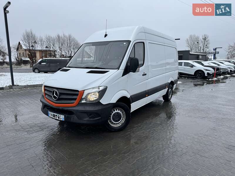 Вантажний фургон Mercedes-Benz Sprinter 2016 в Івано-Франківську