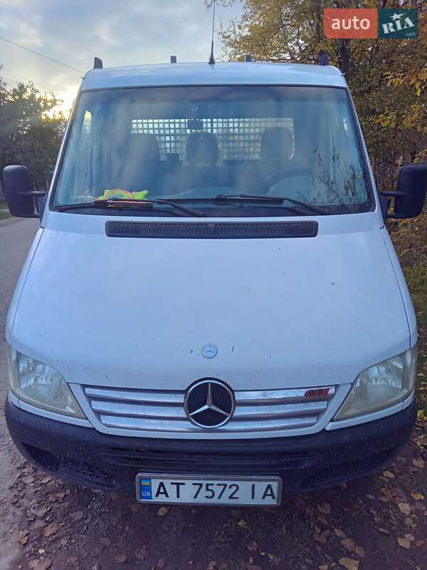 Борт Mercedes-Benz Sprinter 2004 в Старом Самборе