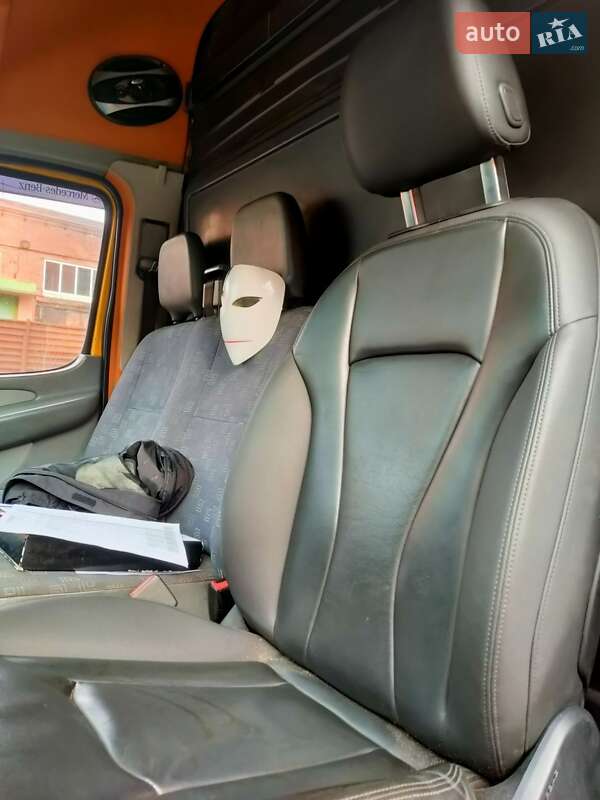 Вантажний фургон Mercedes-Benz Sprinter 2003 в Бучі фото 18 Вантажний фургон Mercedes-Benz Sprinter 2003 в Бучі