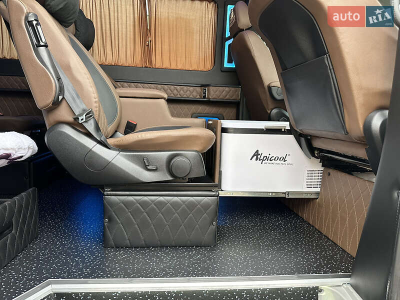 Микроавтобус Mercedes-Benz Sprinter 2018 в Житомире