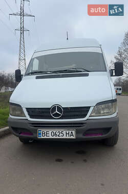 Городской автобус Mercedes-Benz Sprinter 2000 в Николаеве