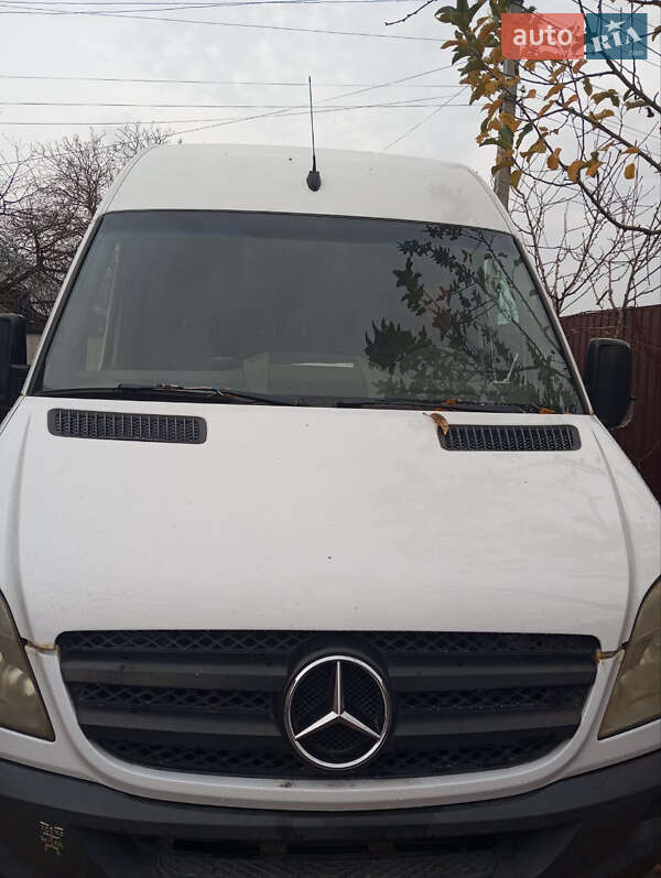 Вантажопасажирський фургон Mercedes-Benz Sprinter 2007 в Чигирину