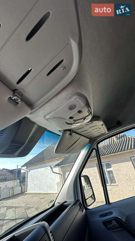 Вантажний фургон Mercedes-Benz Sprinter 2017 в Чернівцях