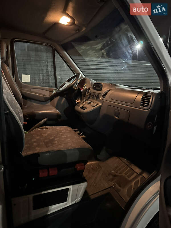 Грузовой фургон Mercedes-Benz Sprinter 2006 в Николаеве