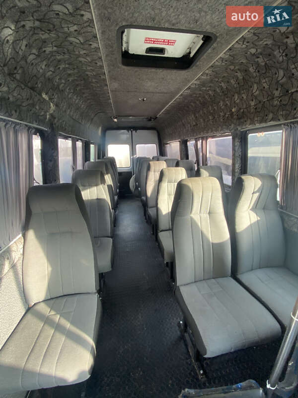 Микроавтобус Mercedes-Benz Sprinter 2002 в Чернигове