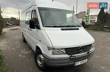 Вантажний фургон Mercedes-Benz Sprinter 1998 в Івано-Франківську