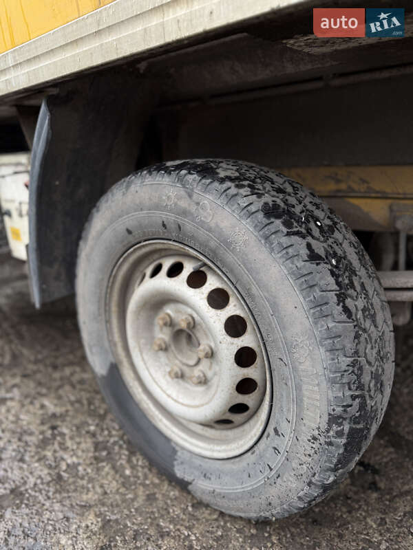 Другие грузовики Mercedes-Benz Sprinter 2006 в Шептицькому