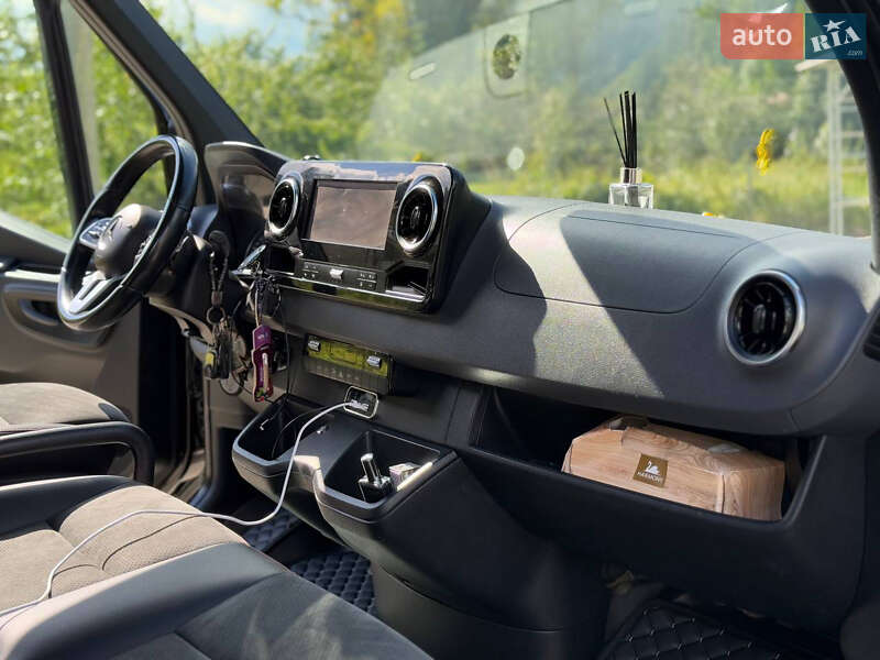 Мікровен Mercedes-Benz Sprinter 2019 в Міжгір'ї