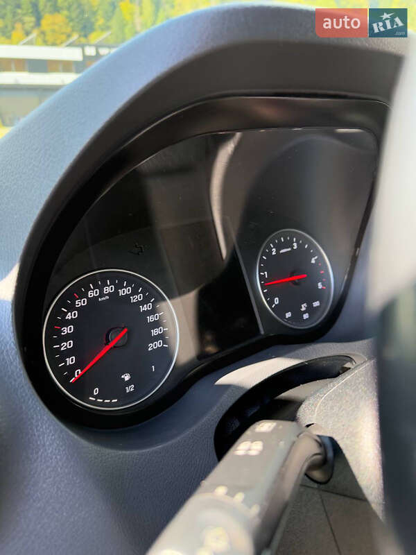 Мікровен Mercedes-Benz Sprinter 2019 в Міжгір'ї