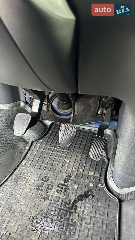 Вантажний фургон Mercedes-Benz Sprinter 2005 в Одесі