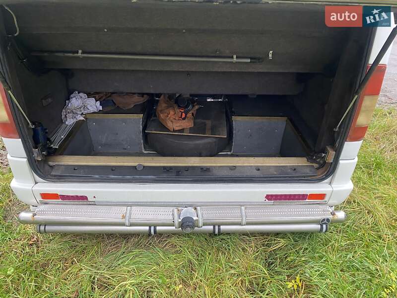 Туристичний / Міжміський автобус Mercedes-Benz Sprinter 2001 в Тячеві