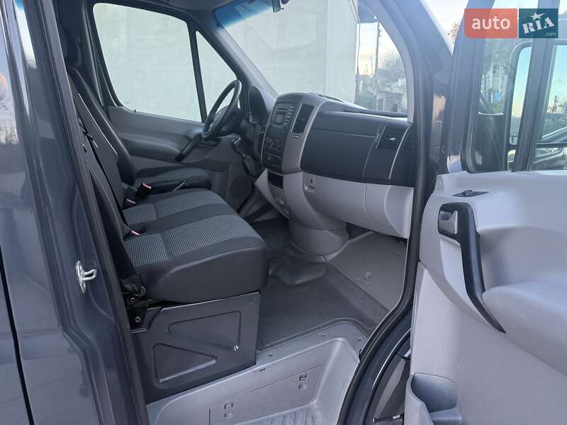 Вантажний фургон Mercedes-Benz Sprinter 2011 в Малинцях