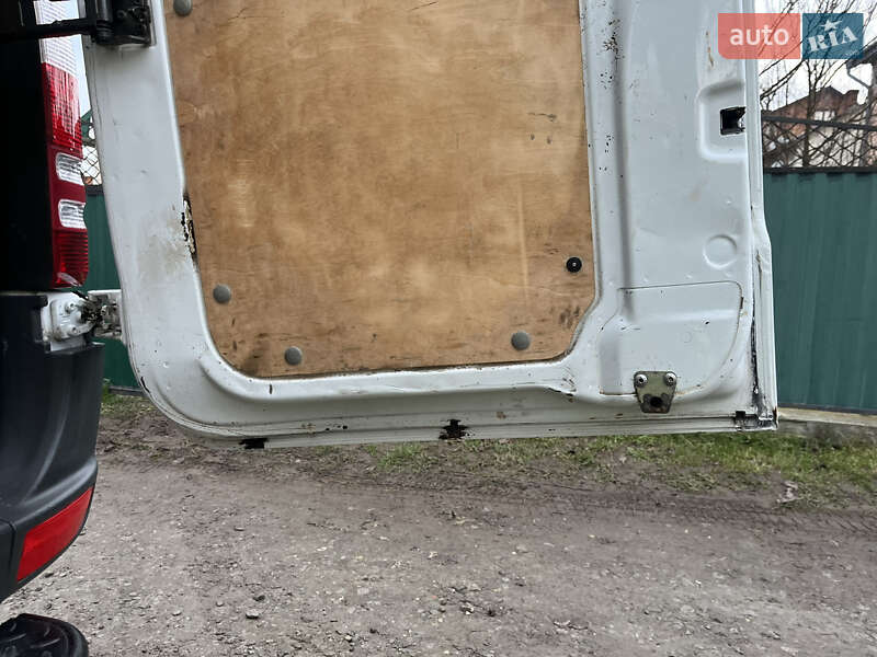 Мінівен Mercedes-Benz Sprinter 2015 в Чорткові