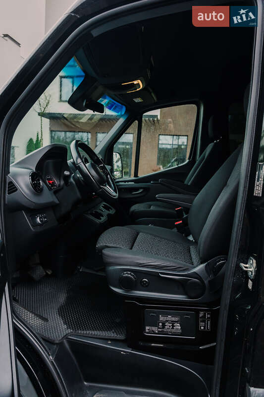Мінівен Mercedes-Benz Sprinter 2023 в Ужгороді фото 69 Мінівен Mercedes-Benz Sprinter 2023 в Ужгороді