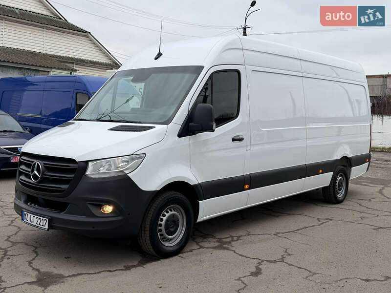 Вантажний фургон Mercedes-Benz Sprinter 2020 в Рівному