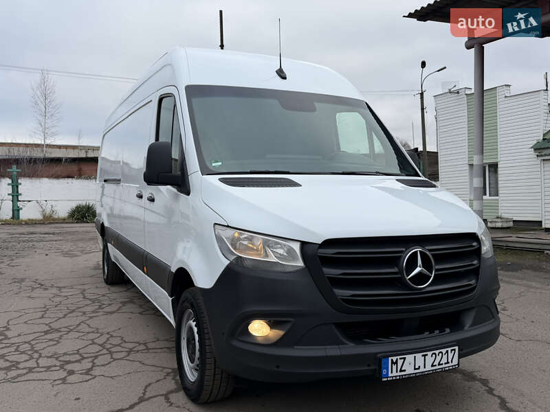 Вантажний фургон Mercedes-Benz Sprinter 2020 в Рівному