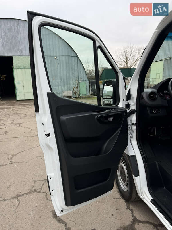 Вантажний фургон Mercedes-Benz Sprinter 2020 в Рівному