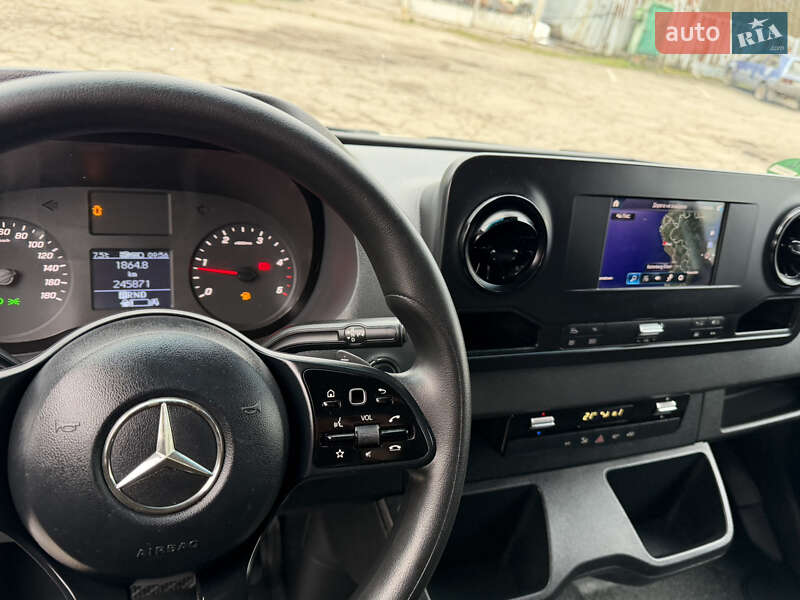Вантажний фургон Mercedes-Benz Sprinter 2020 в Рівному