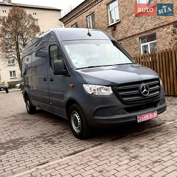 Вантажний фургон Mercedes-Benz Sprinter 2021 в Дніпрі