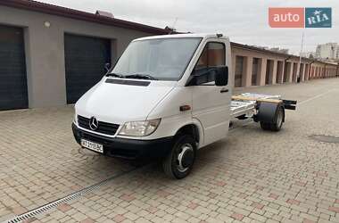 Вантажний фургон Mercedes-Benz Sprinter 2004 в Івано-Франківську