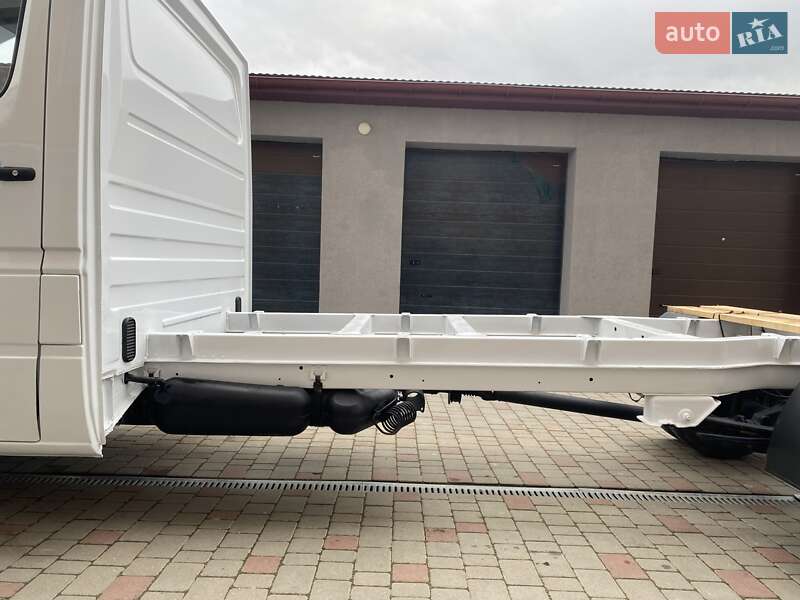 Грузовой фургон Mercedes-Benz Sprinter 2004 в Ивано-Франковске