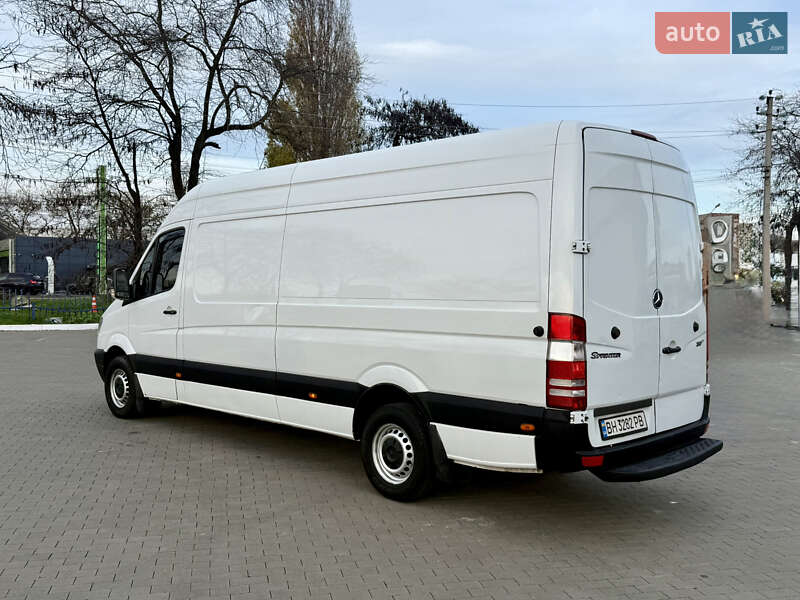 Вантажопасажирський фургон Mercedes-Benz Sprinter 2012 в Одесі