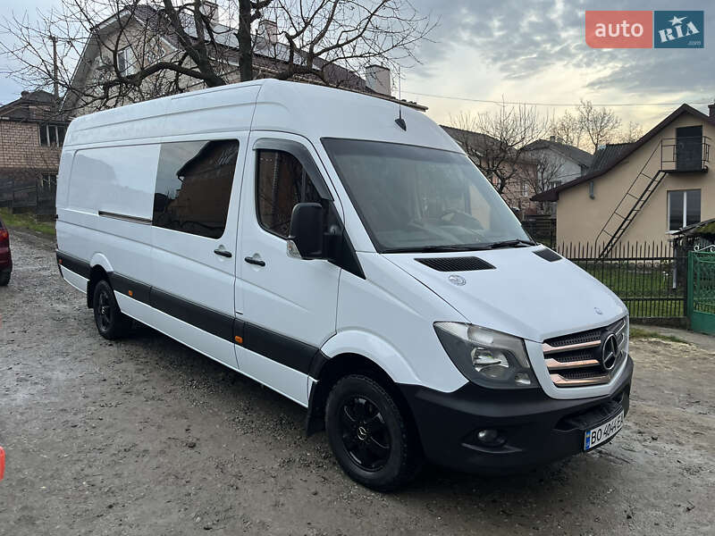 Мінівен Mercedes-Benz Sprinter 2015 в Чорткові