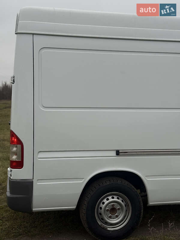 Вантажопасажирський фургон Mercedes-Benz Sprinter 2004 в Березному
