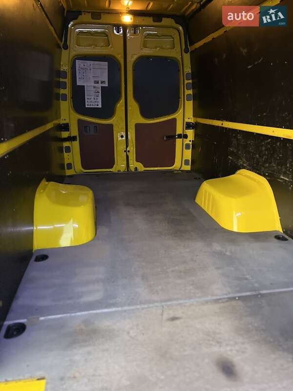 Вантажний фургон Mercedes-Benz Sprinter 2014 в Бершаді