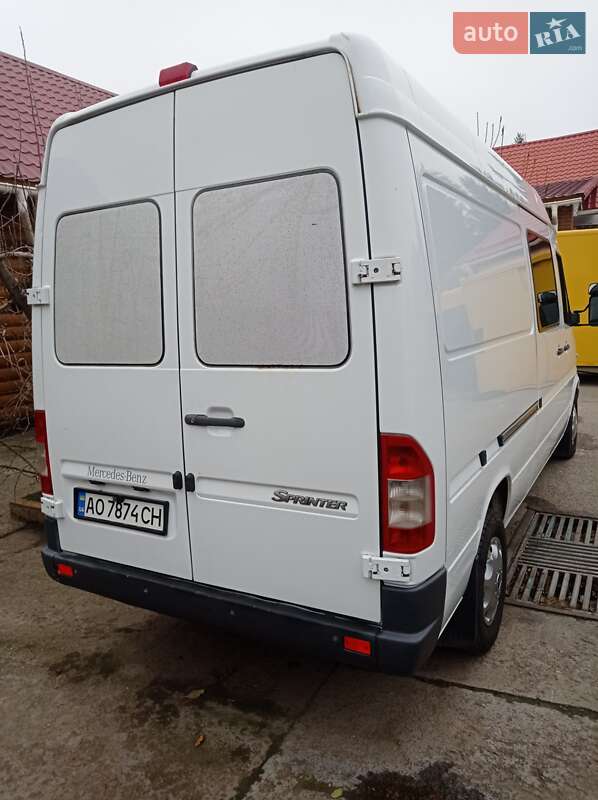 Вантажний фургон Mercedes-Benz Sprinter 2006 в Долинській