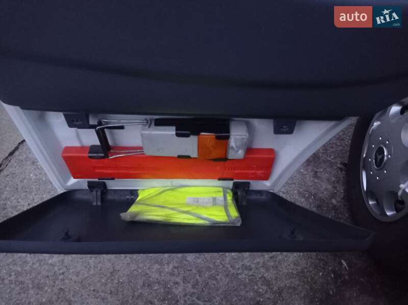 Вантажний фургон Mercedes-Benz Sprinter 2006 в Долинській