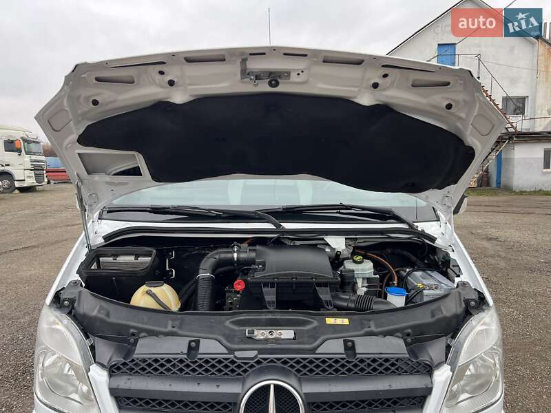 Туристичний / Міжміський автобус Mercedes-Benz Sprinter 2013 в Хотині фото 14 Туристичний / Міжміський автобус Mercedes-Benz Sprinter 2013 в Хотині