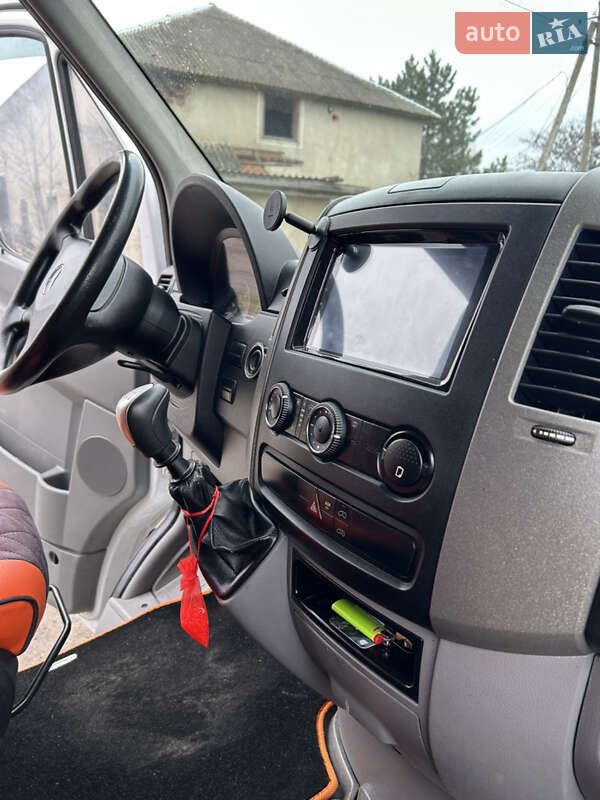 Вантажний фургон Mercedes-Benz Sprinter 2011 в Мельниці-Подільській
