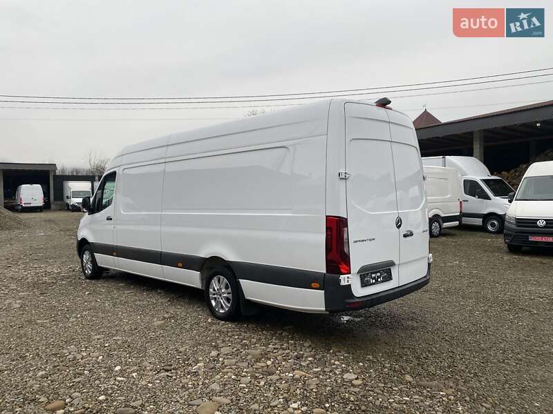 Вантажний фургон Mercedes-Benz Sprinter 2021 в Хусті