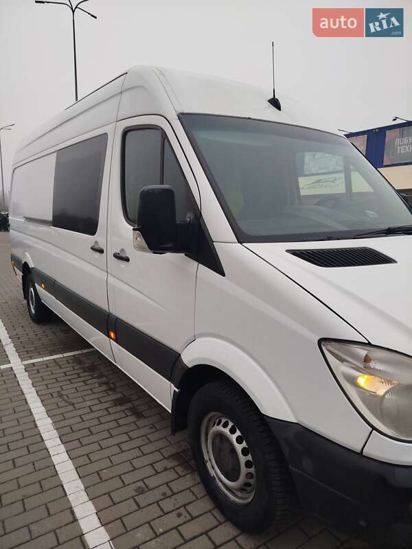 Вантажний фургон Mercedes-Benz Sprinter 2012 в Дрогобичі