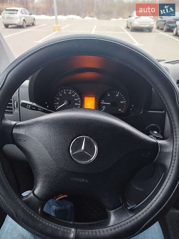 Вантажний фургон Mercedes-Benz Sprinter 2012 в Дрогобичі